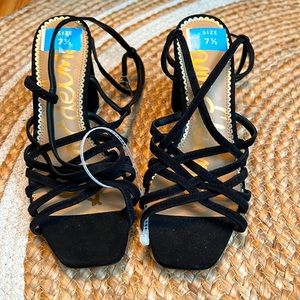 Womens Heels - Size 7.5